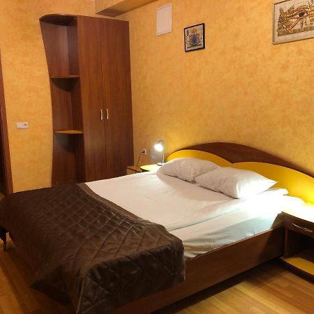 Comfort Hotel Kiev Exterior foto