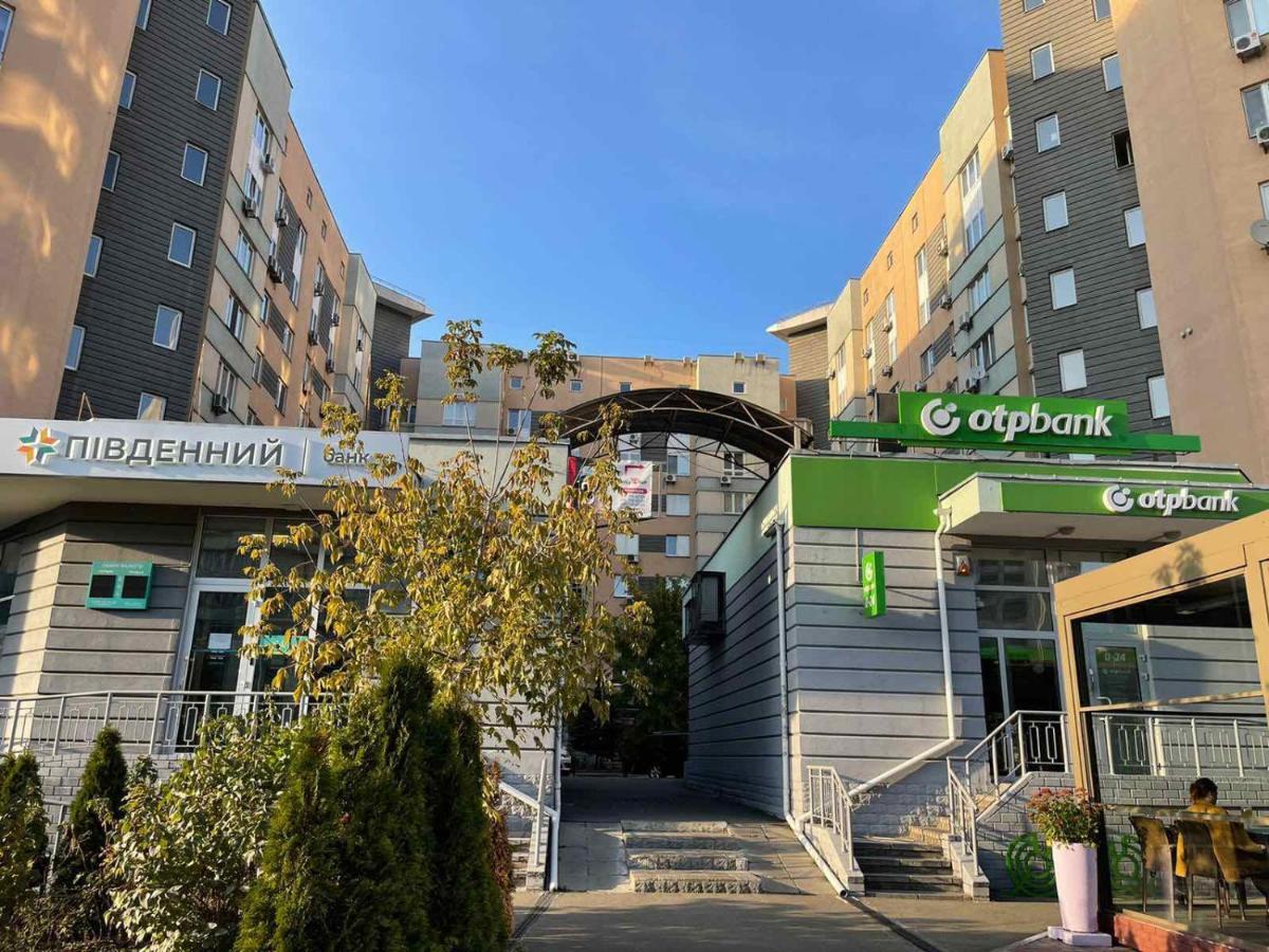 Comfort Hotel Kiev Exterior foto