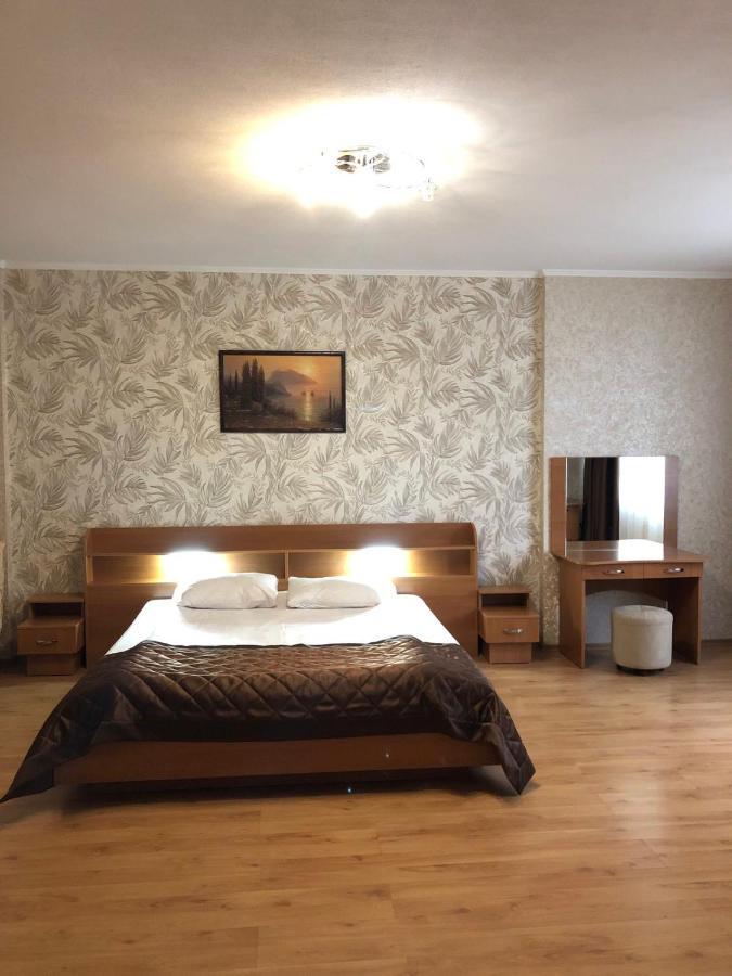 Comfort Hotel Kiev Exterior foto
