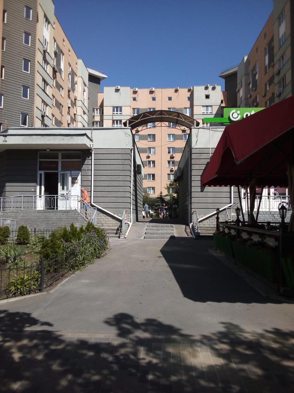 Comfort Hotel Kiev Exterior foto