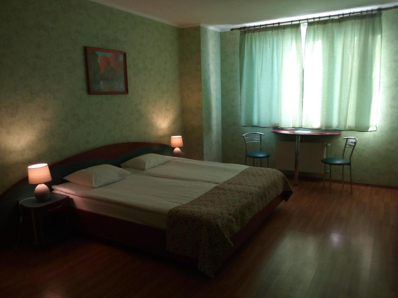 Comfort Hotel Kiev Exterior foto